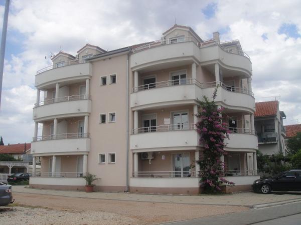 Apartments Angie Біоград-на-Мору Екстер'єр фото